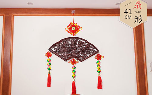 冯坡镇中国结挂件实木客厅玄关壁挂装饰品种类大全